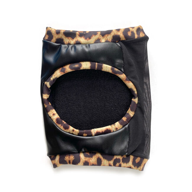 leopard-fabric-sticky-knee-pads2