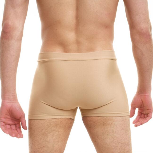 94it4c35in.Mike-man-shorts-nude-2.jpg
