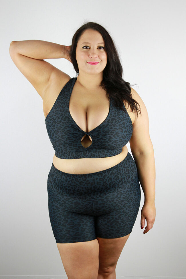 Carbon-Animal-Knot-Sports-Bra-Plus-Size-s.jpg