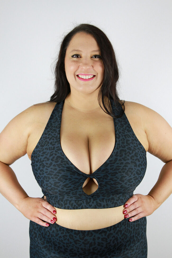 Carbon-Animal-Knot-Sports-Bra-Plus-Size-s-d3wd.jpg