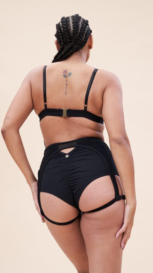 cora-high-waist-bottom-recycled-black-bottom-38203463270647_3b2a40e5-fe5f-4e5a-b536-3863b8b02313.jpg